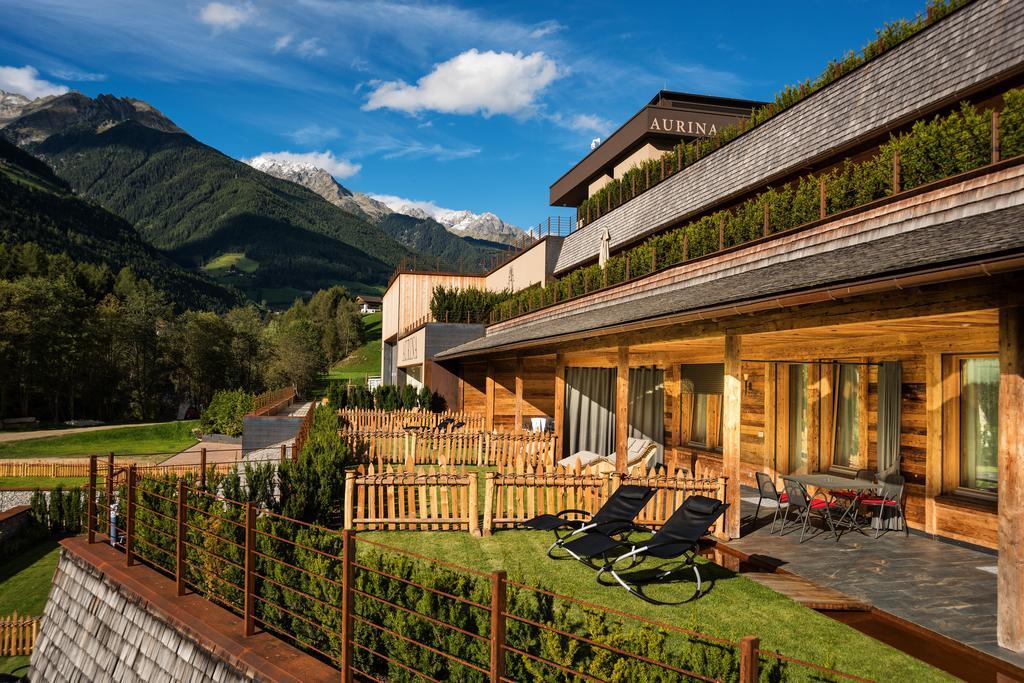 Aurina Lodges Lutago Extérieur photo