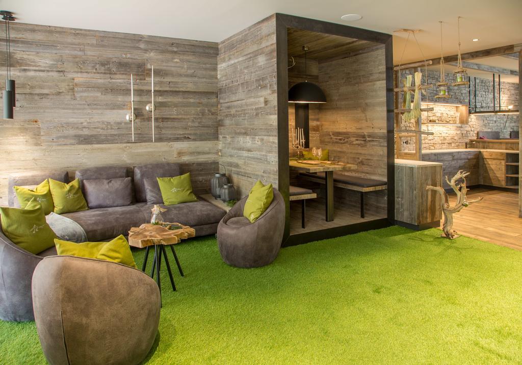 Aurina Lodges Lutago Extérieur photo